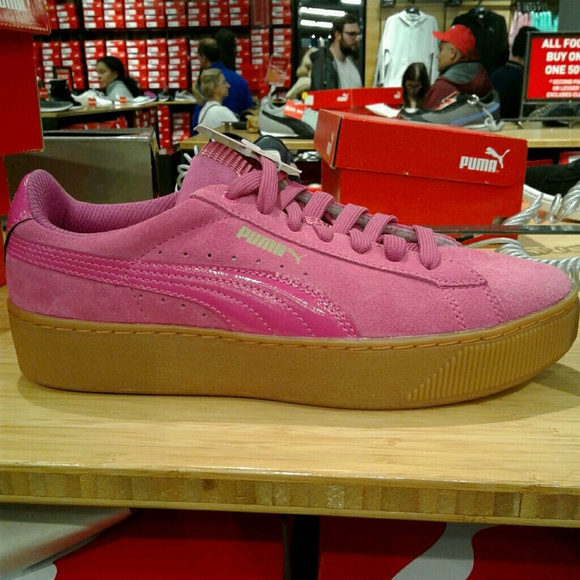 Meet your Posher, Diamond - Picture 1 of 1